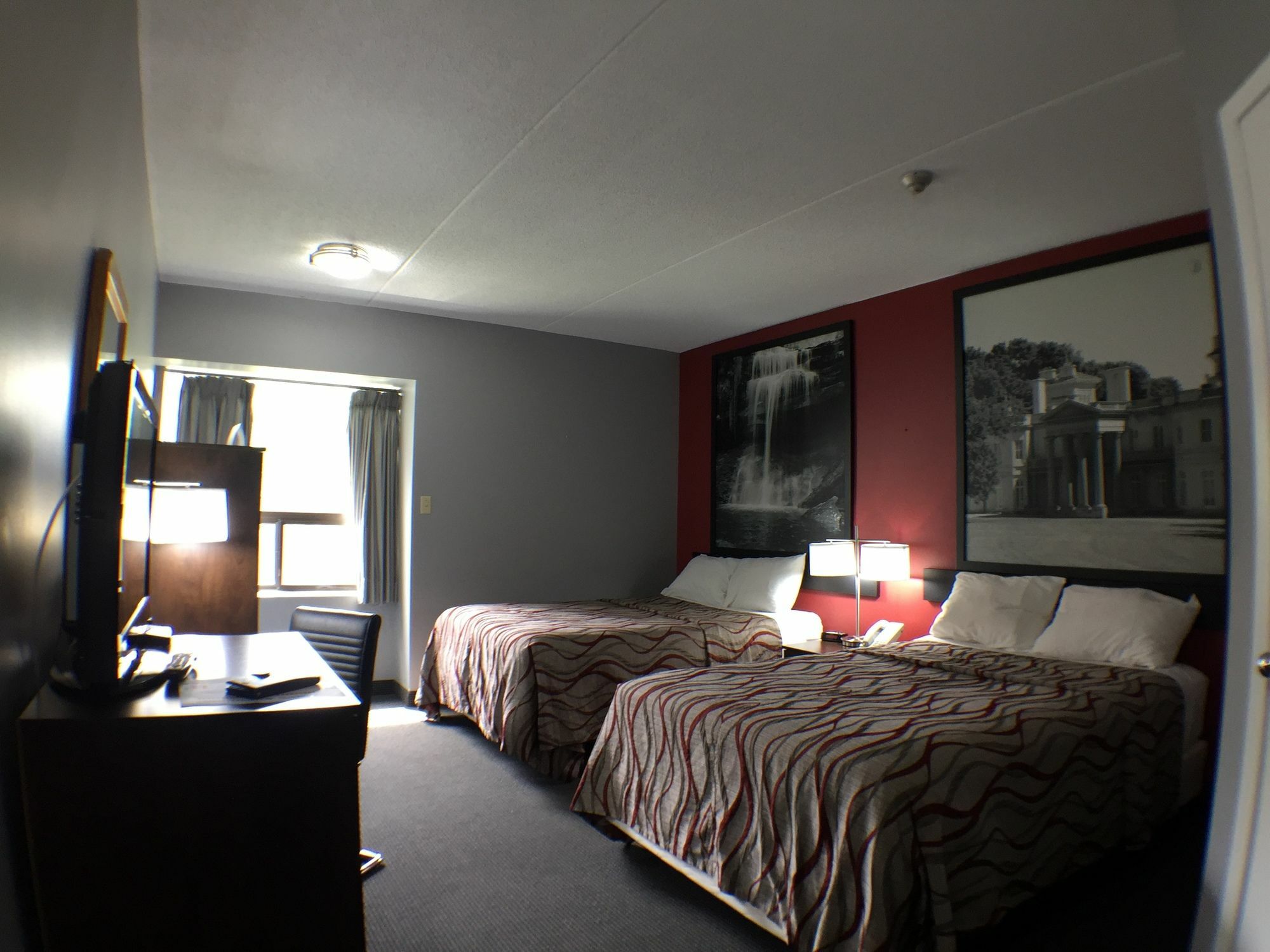 Super 8 Mount Hope/Hamilton International Airport Hotel Eksteriør billede